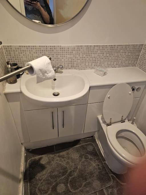 Big Double Room With Bathroom In 2 Bedroom Flat Kitchen Is Shared Harrow on the Hill Esterno foto